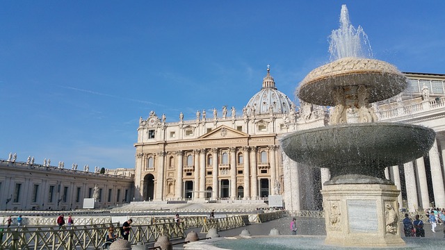 La Basilique Saint-Pierre à Rome.