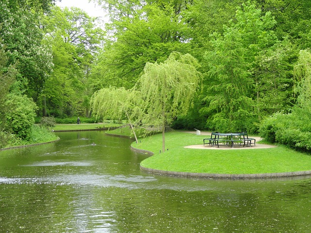 Beau jardin verdoyant à Copenhague.