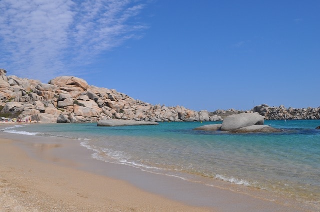 Jolie plage en Corse.